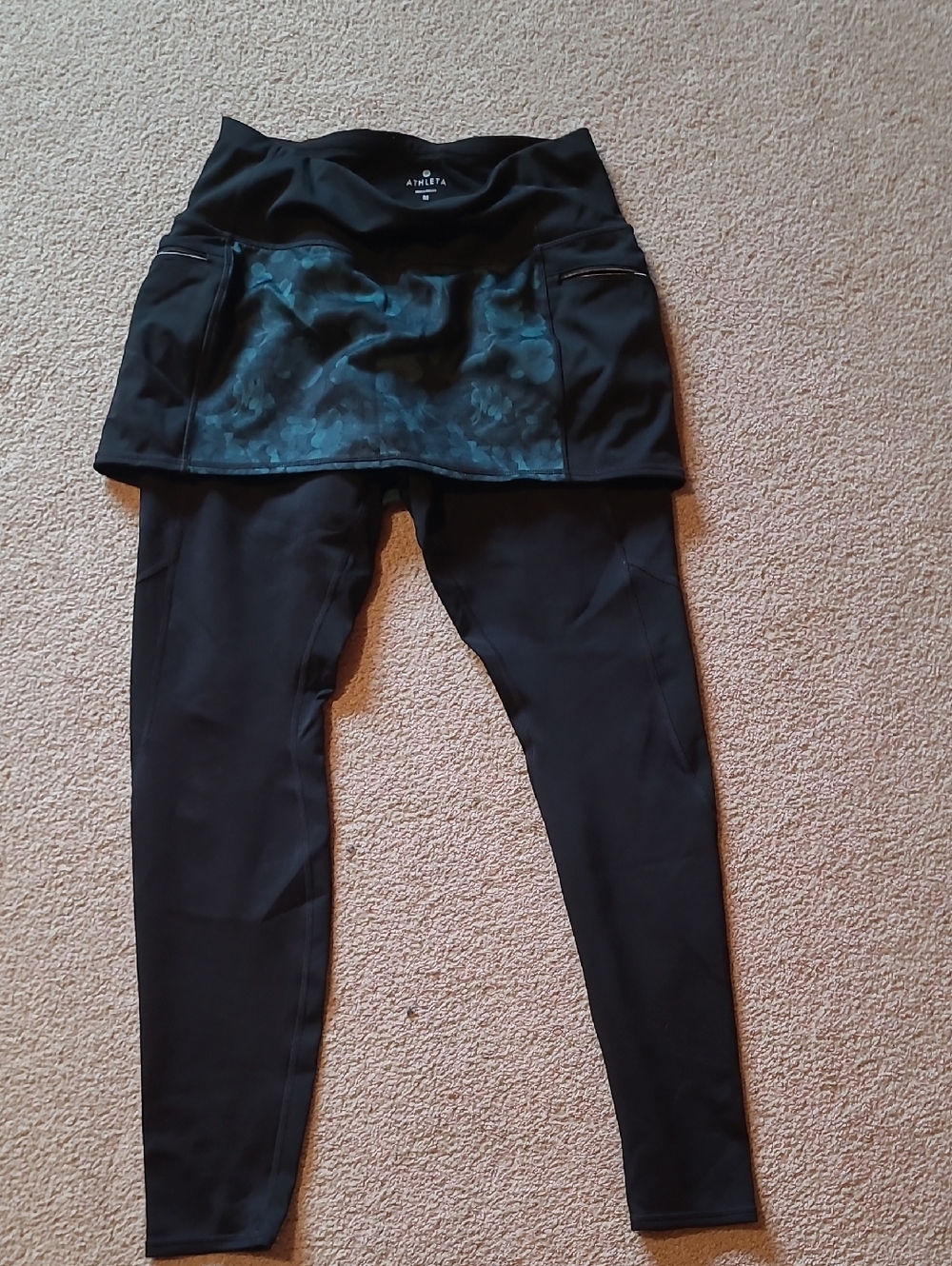 Athleta Black Leggings with Teal-Patterned Skirt Overlay